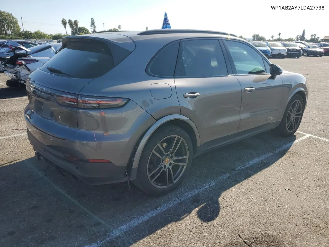 WP1AB2AY7LDA27738 2020 Porsche Cayenne S