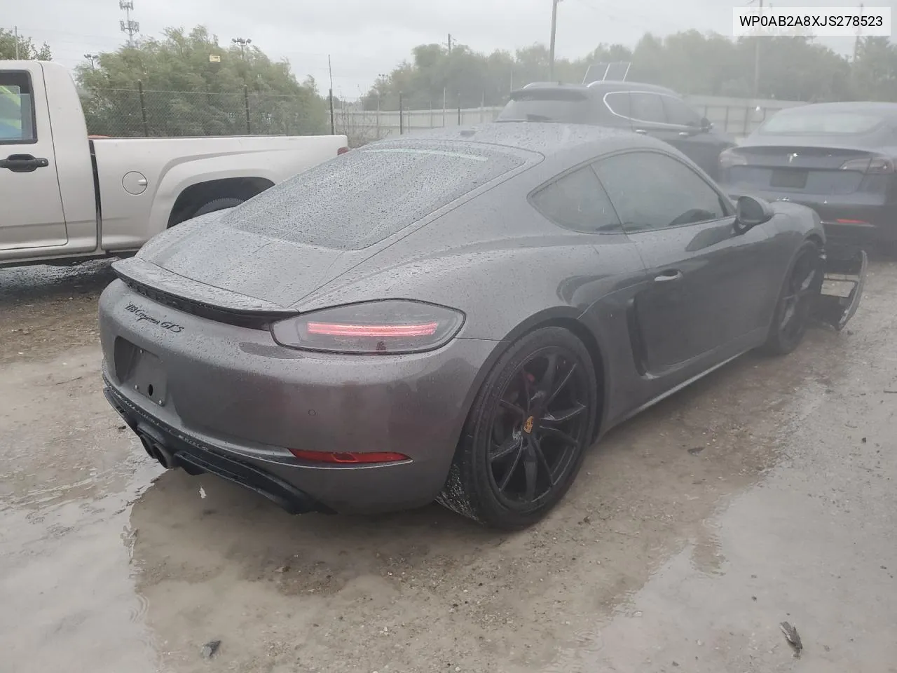 WP0AB2A8XJS278523 2018 Porsche Cayman S