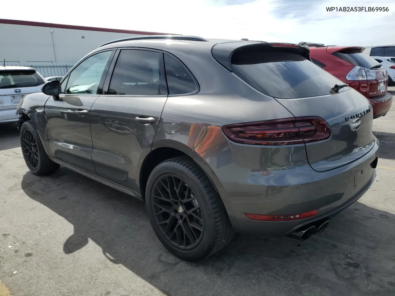 2015 Porsche Macan S VIN: WP1AB2A53FLB69956 Lot: 75748864