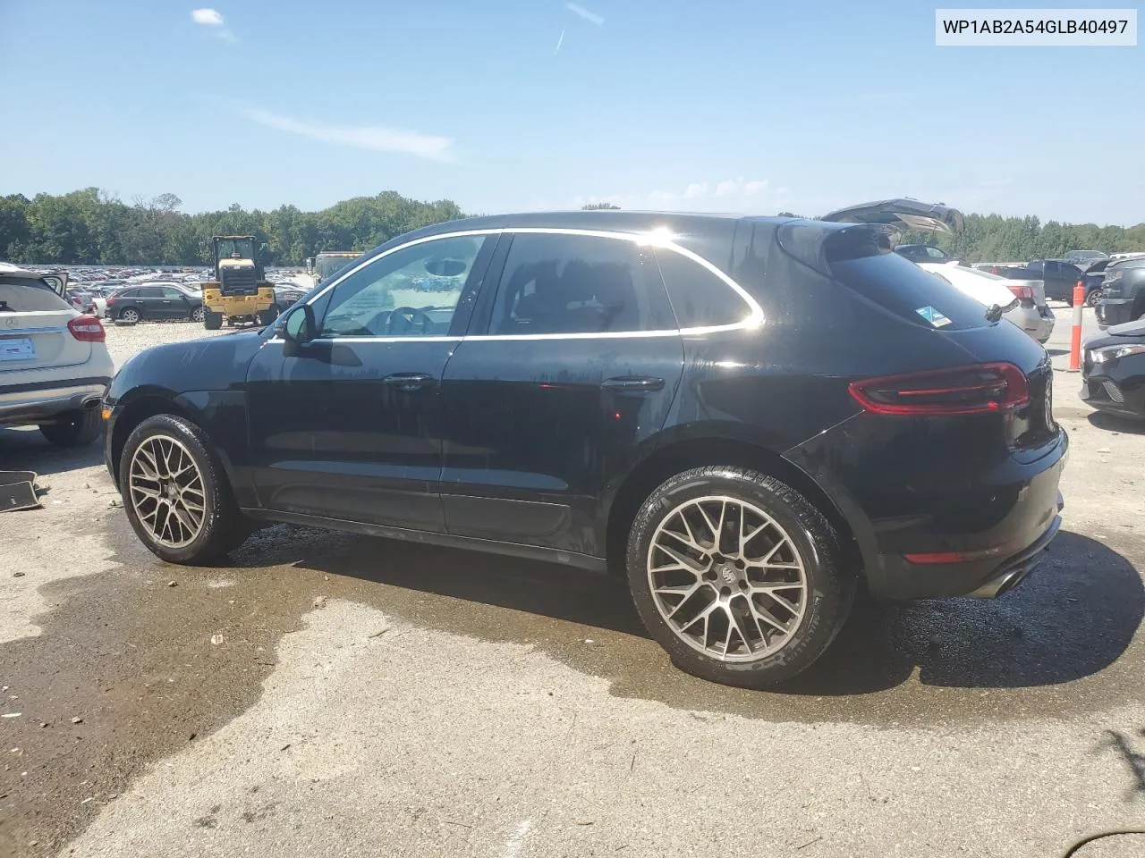 2016 Porsche Macan S VIN: WP1AB2A54GLB40497 Lot: 72520134