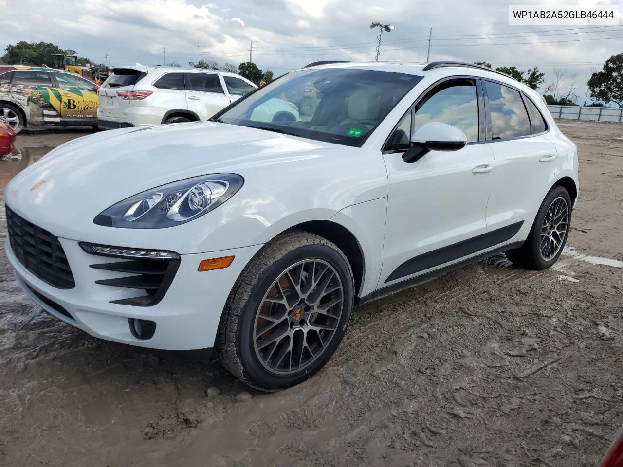 WP1AB2A52GLB46444 2016 Porsche Macan S