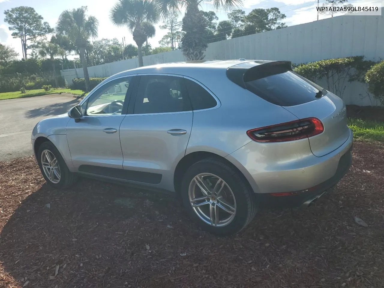 2016 Porsche Macan S VIN: WP1AB2A59GLB45419 Lot: 74793154