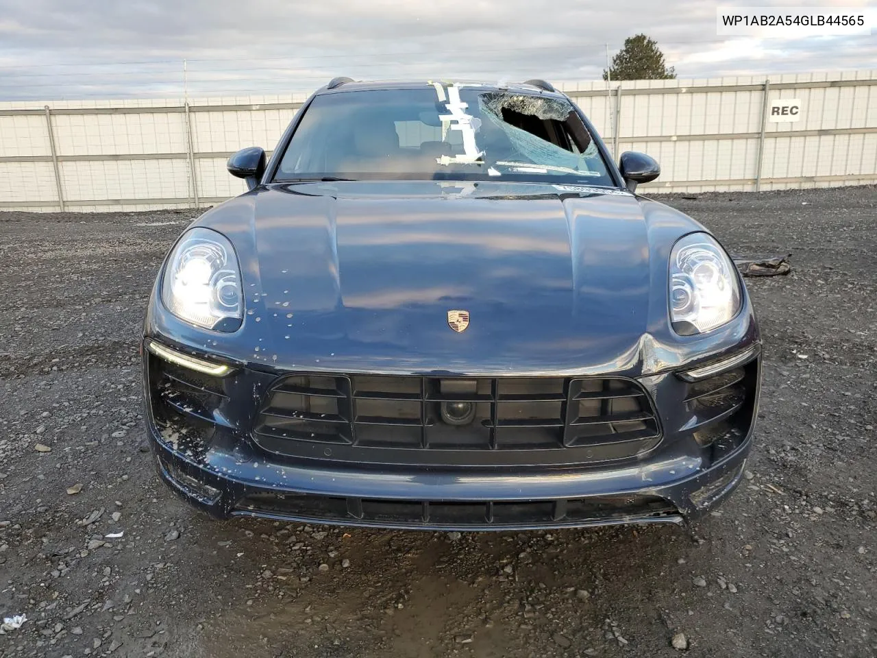 2016 Porsche Macan S VIN: WP1AB2A54GLB44565 Lot: 75899054