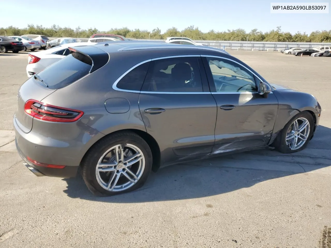 2016 Porsche Macan S VIN: WP1AB2A59GLB53097 Lot: 78444004