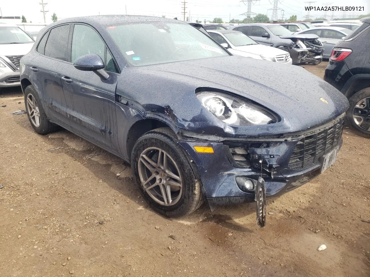 WP1AA2A57HLB09121 2017 Porsche Macan