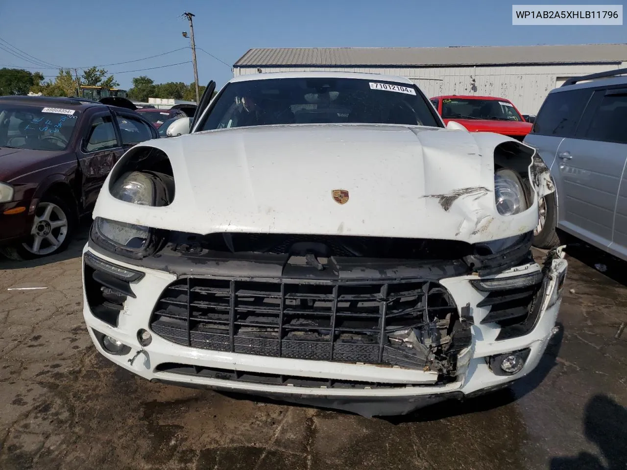 WP1AB2A5XHLB11796 2017 Porsche Macan S