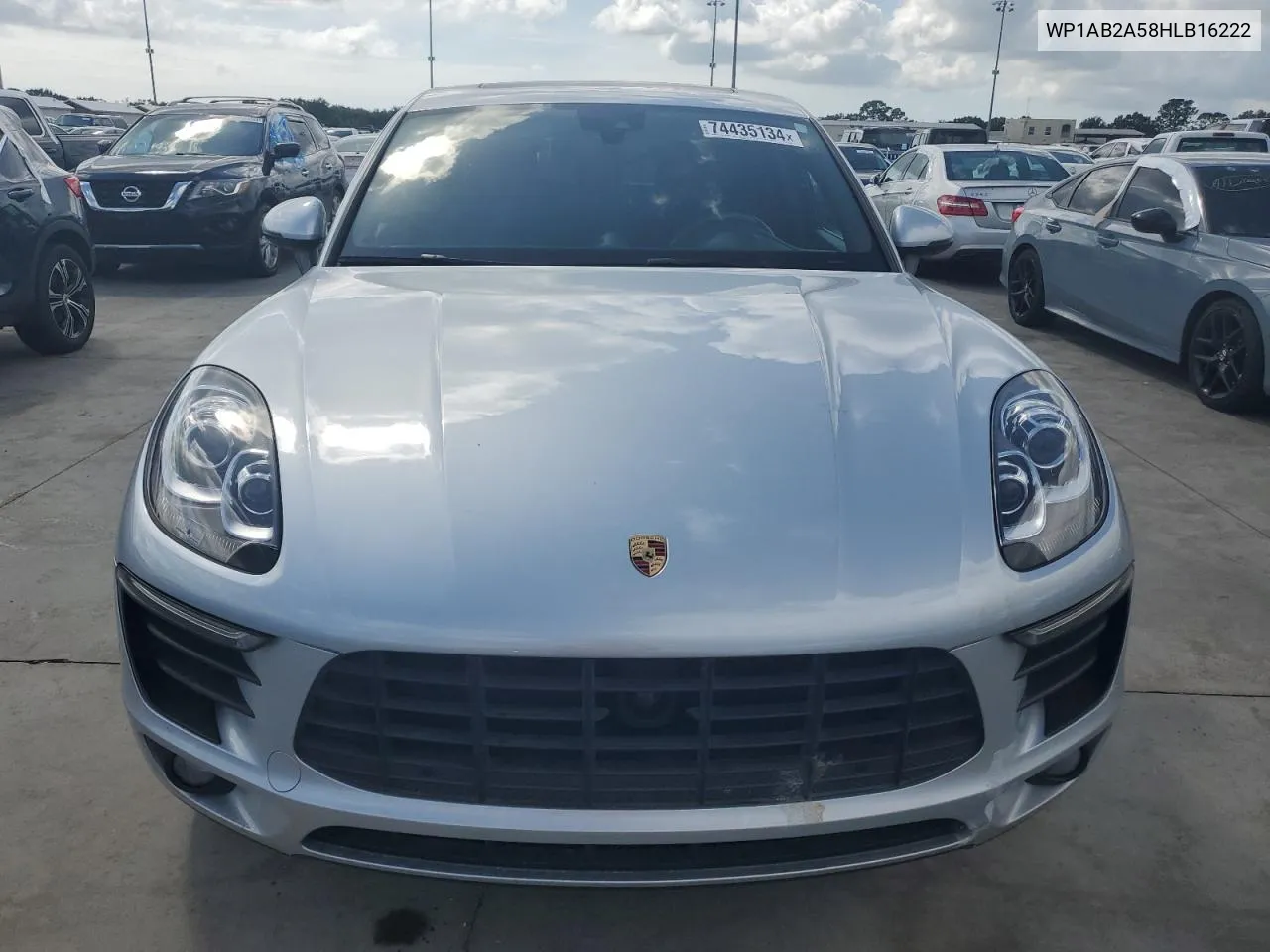 2017 Porsche Macan S VIN: WP1AB2A58HLB16222 Lot: 74435134