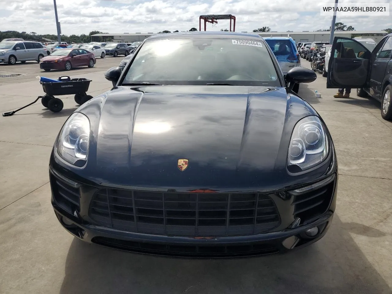 2017 Porsche Macan VIN: WP1AA2A59HLB80921 Lot: 75090464