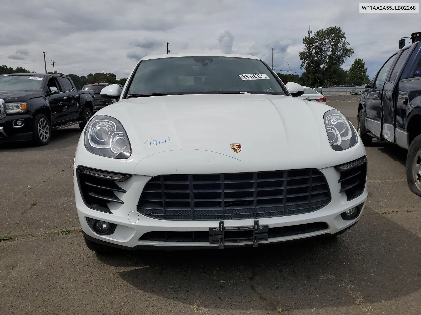 WP1AA2A55JLB02268 2018 Porsche Macan