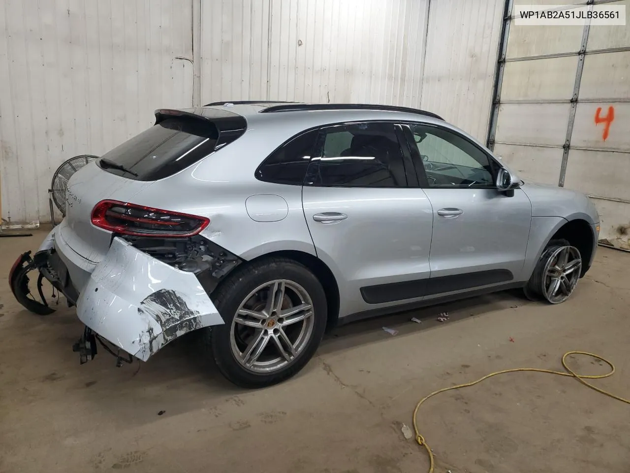 WP1AB2A51JLB36561 2018 Porsche Macan S