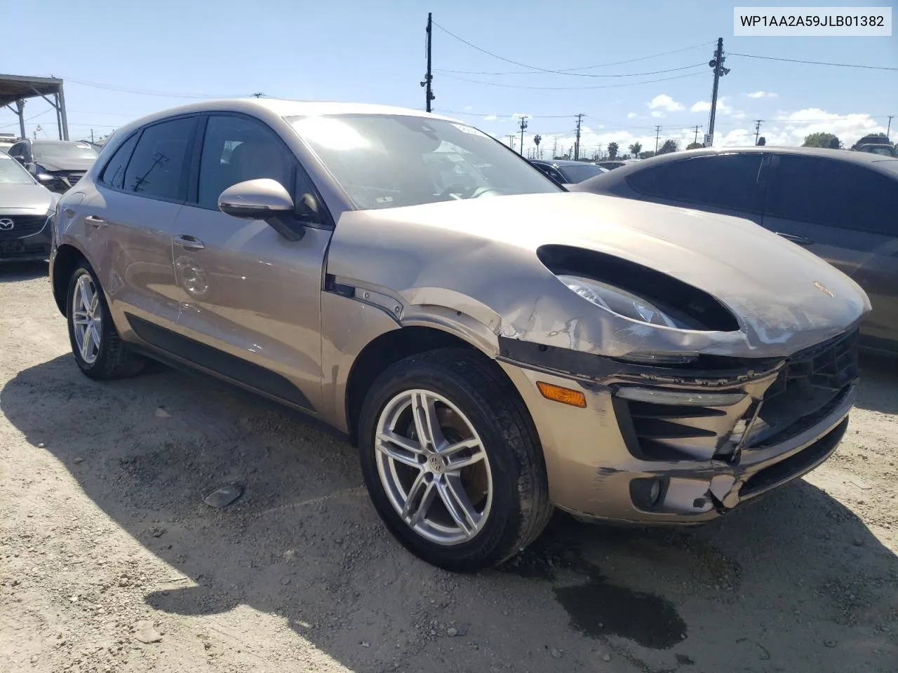 WP1AA2A59JLB01382 2018 Porsche Macan