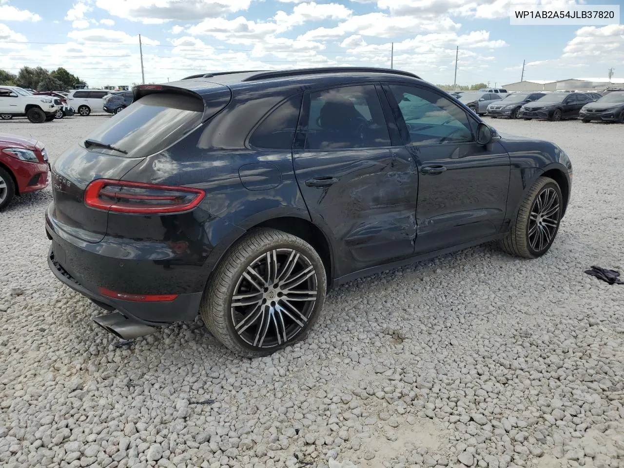 WP1AB2A54JLB37820 2018 Porsche Macan S