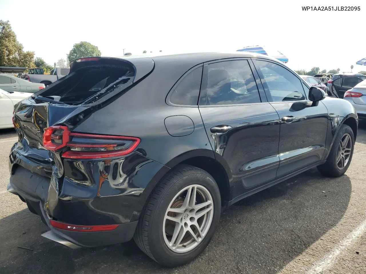 WP1AA2A51JLB22095 2018 Porsche Macan