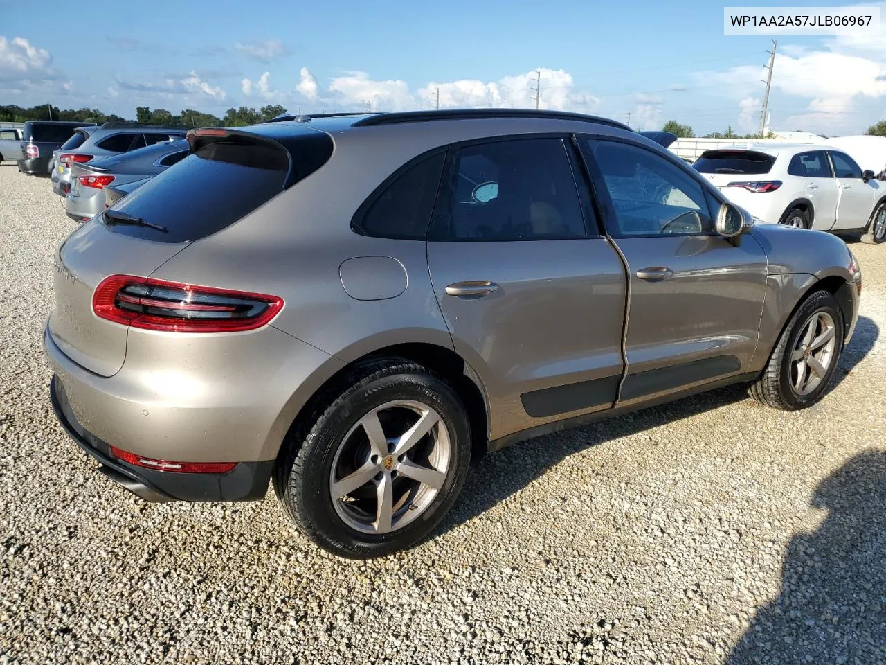 2018 Porsche Macan VIN: WP1AA2A57JLB06967 Lot: 73749214