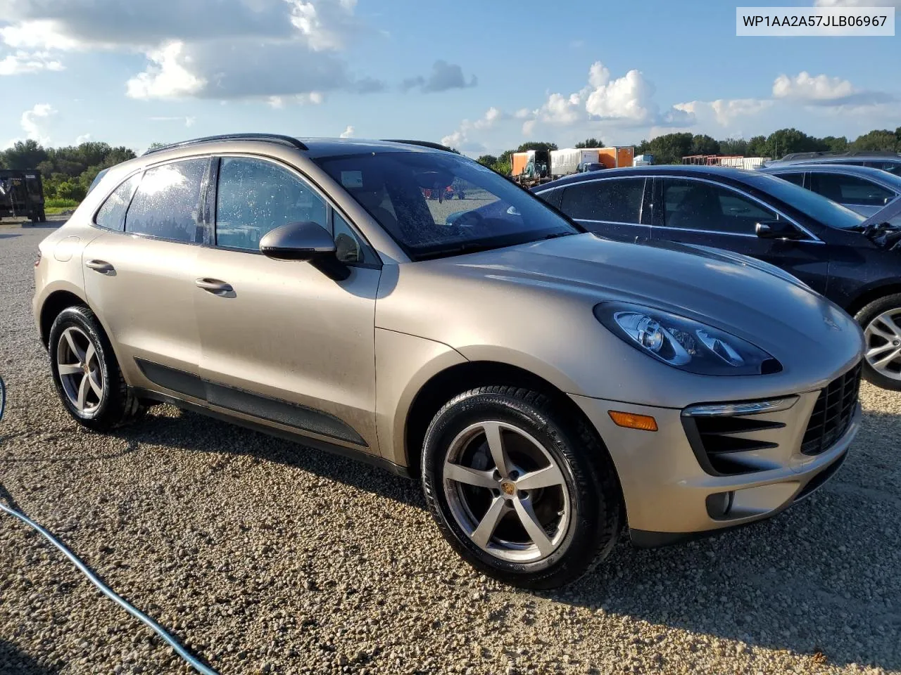 WP1AA2A57JLB06967 2018 Porsche Macan