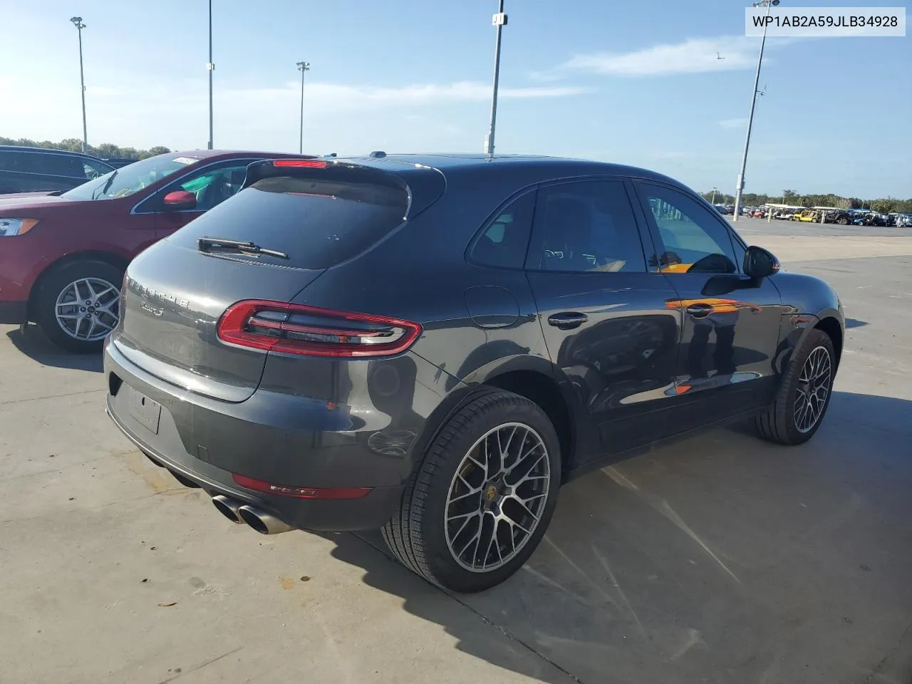 2018 Porsche Macan S VIN: WP1AB2A59JLB34928 Lot: 80833474