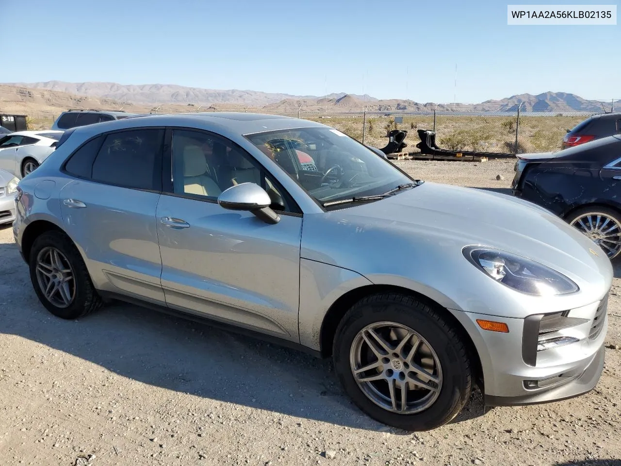 WP1AA2A56KLB02135 2019 Porsche Macan