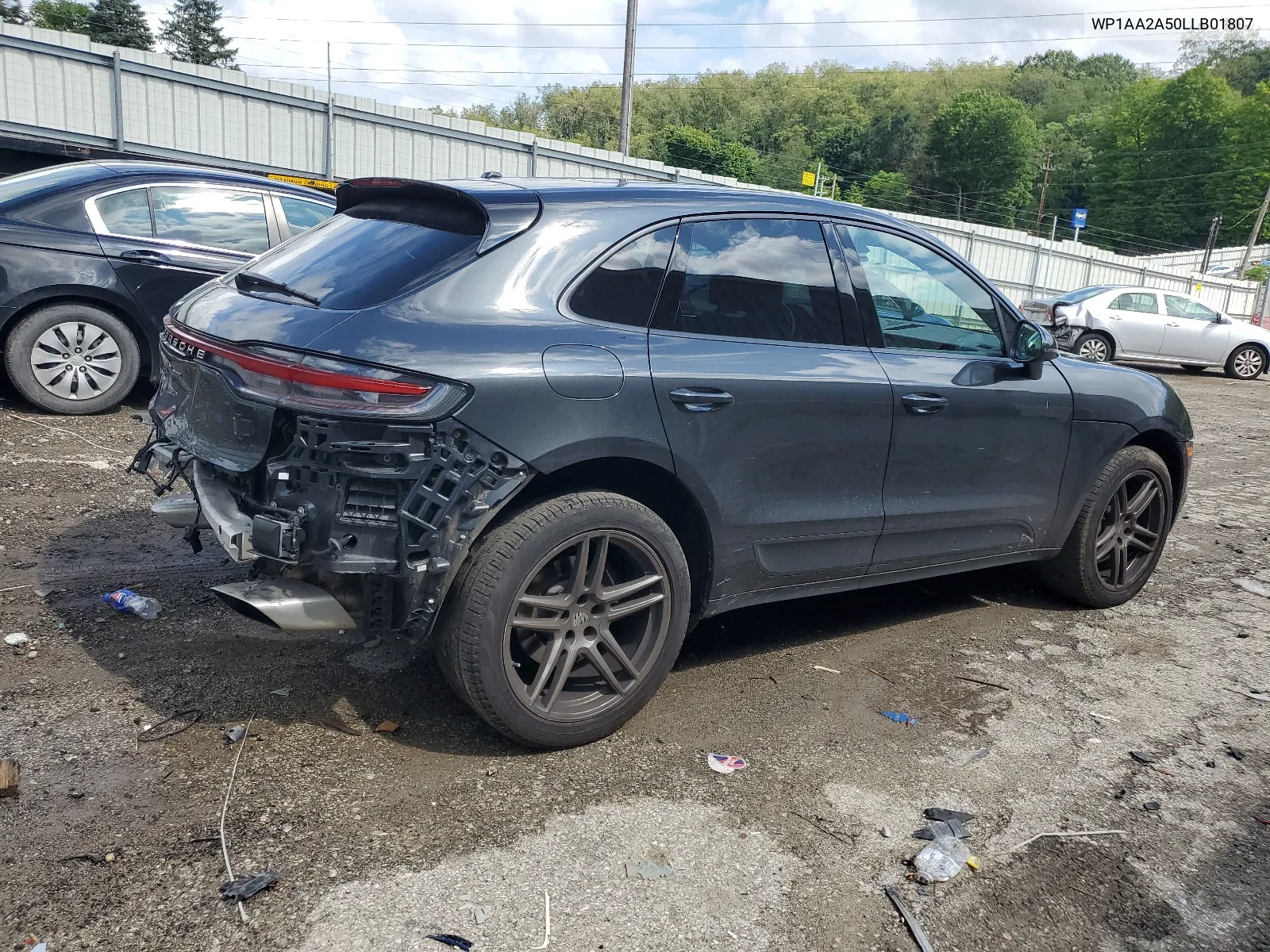 2020 Porsche Macan VIN: WP1AA2A50LLB01807 Lot: 64622974