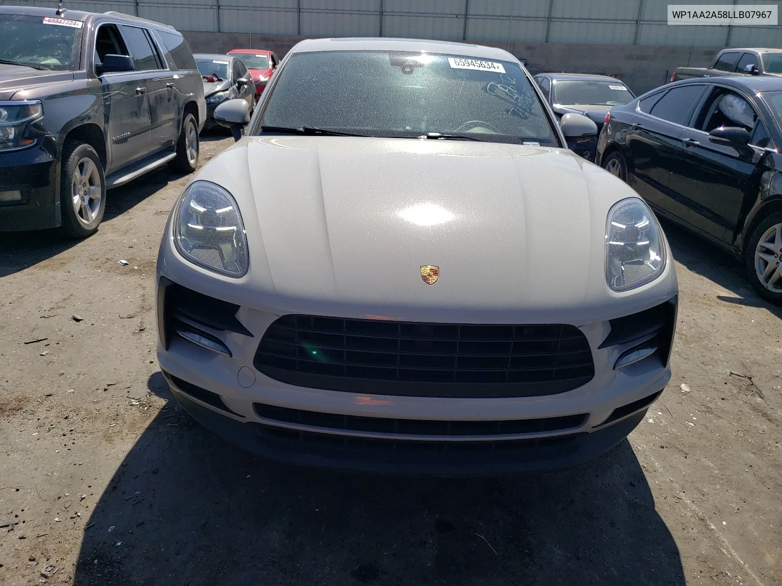 WP1AA2A58LLB07967 2020 Porsche Macan