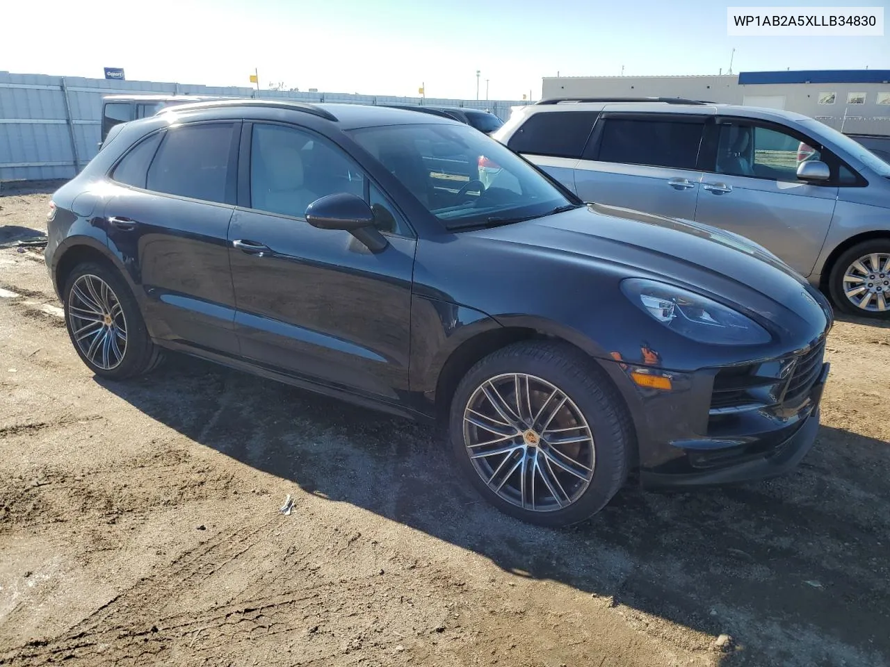 2020 Porsche Macan S VIN: WP1AB2A5XLLB34830 Lot: 81063594