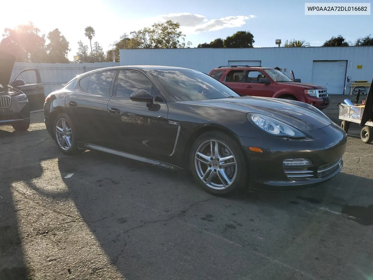 2013 Porsche Panamera 2 VIN: WP0AA2A72DL016682 Lot: 76902714