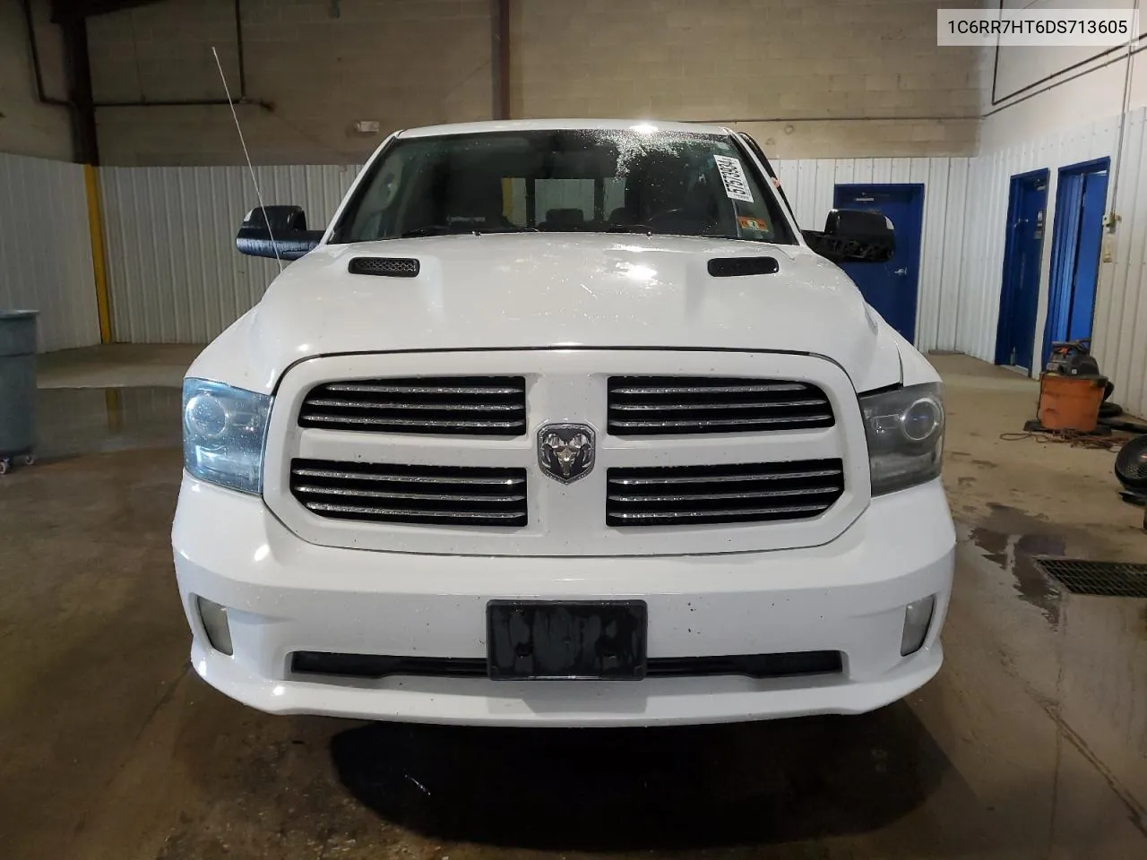 1C6RR7HT6DS713605 2013 Ram 1500 Sport