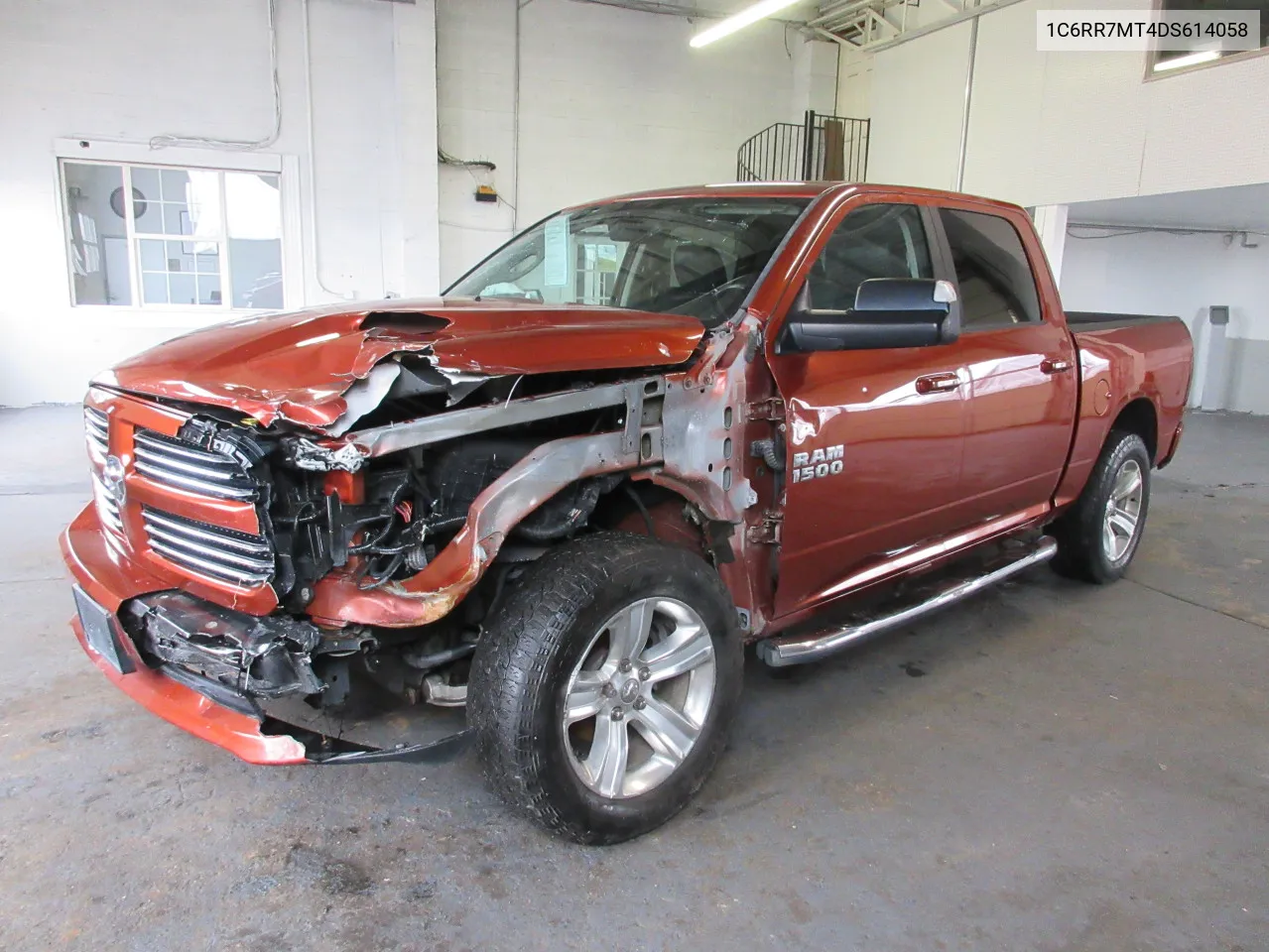 1C6RR7MT4DS614058 2013 Ram 1500 Sport