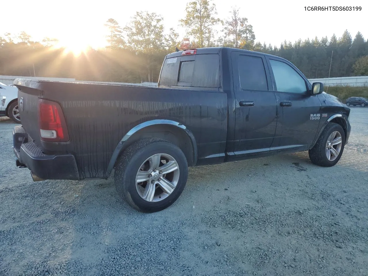 1C6RR6HT5DS603199 2013 Ram 1500 Sport