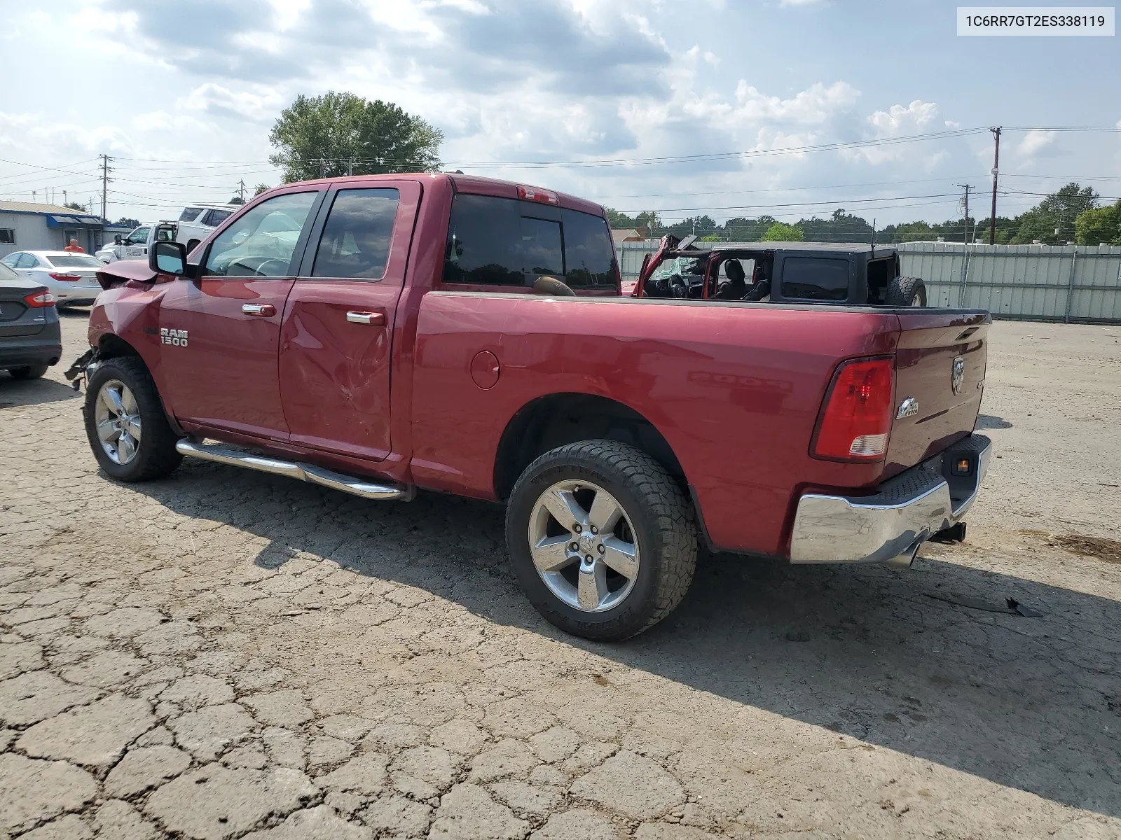 1C6RR7GT2ES338119 2014 Ram 1500 Slt