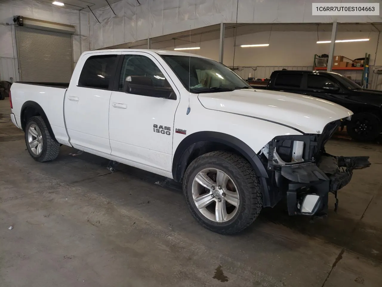 1C6RR7UT0ES104663 2014 Ram 1500 Sport