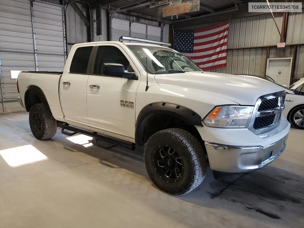 1C6RR7GT1ES345708 2014 Ram 1500 Slt