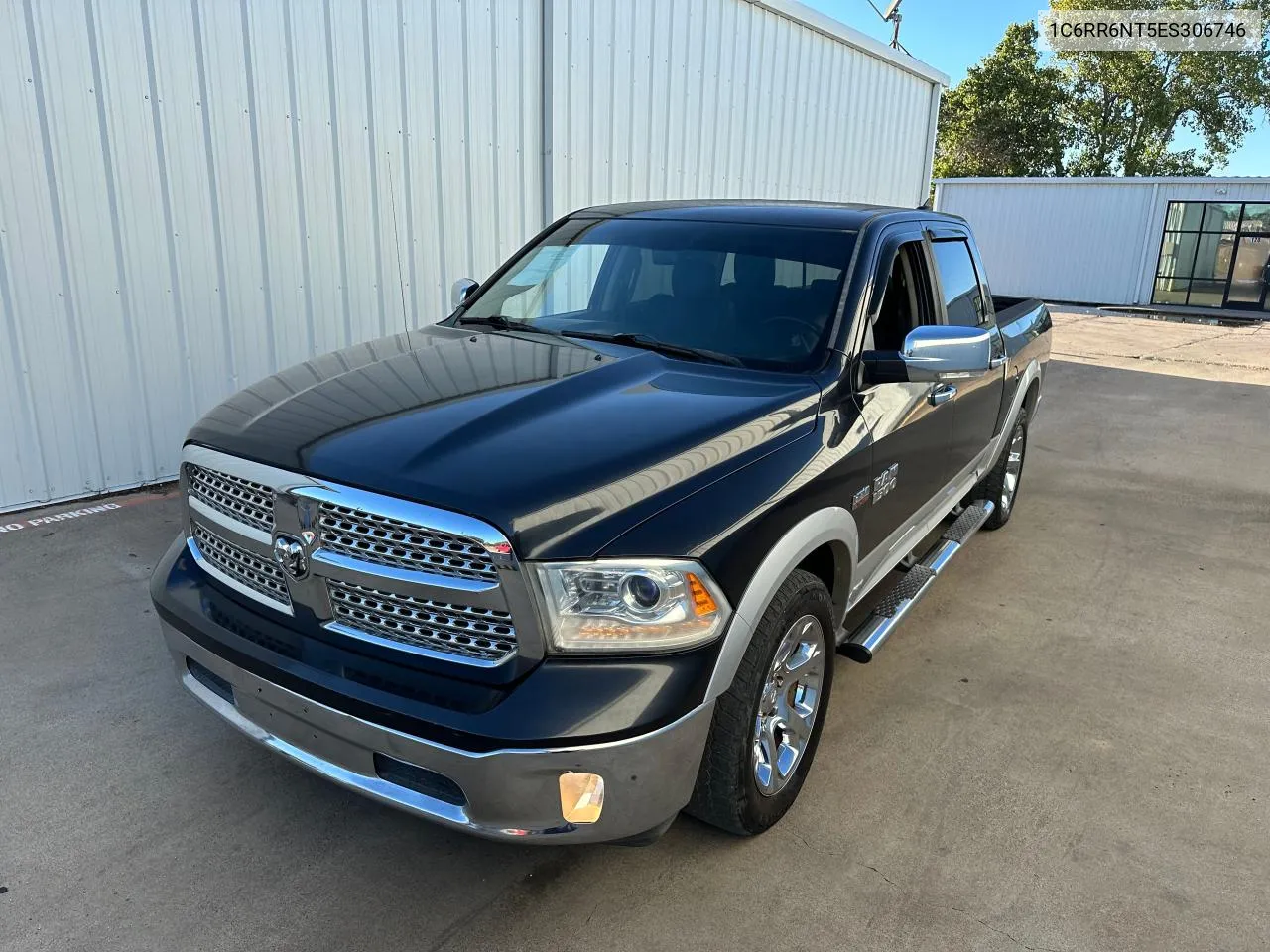 2014 Ram 1500 Laramie VIN: 1C6RR6NT5ES306746 Lot: 79779984