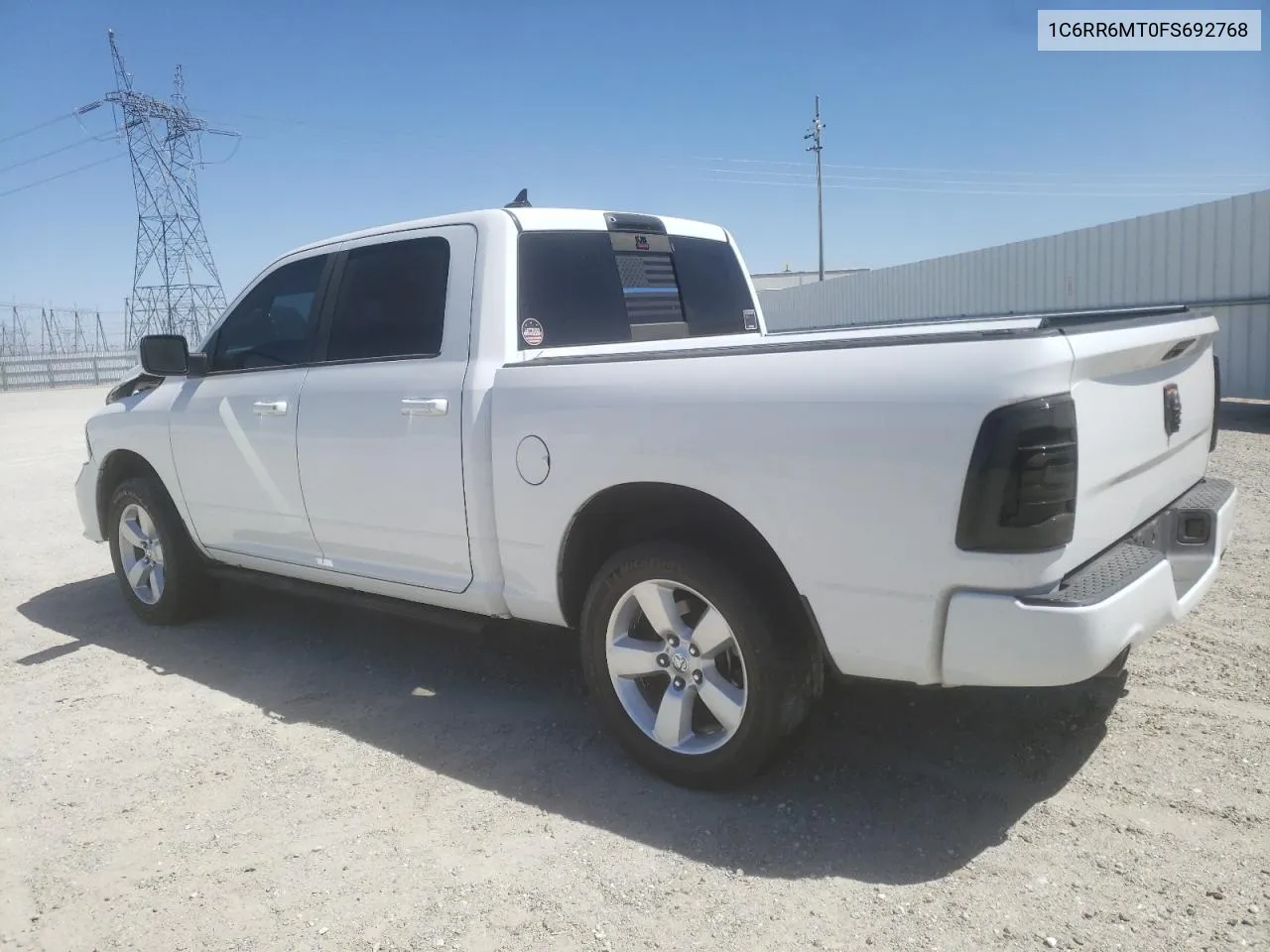 1C6RR6MT0FS692768 2015 Ram 1500 Sport