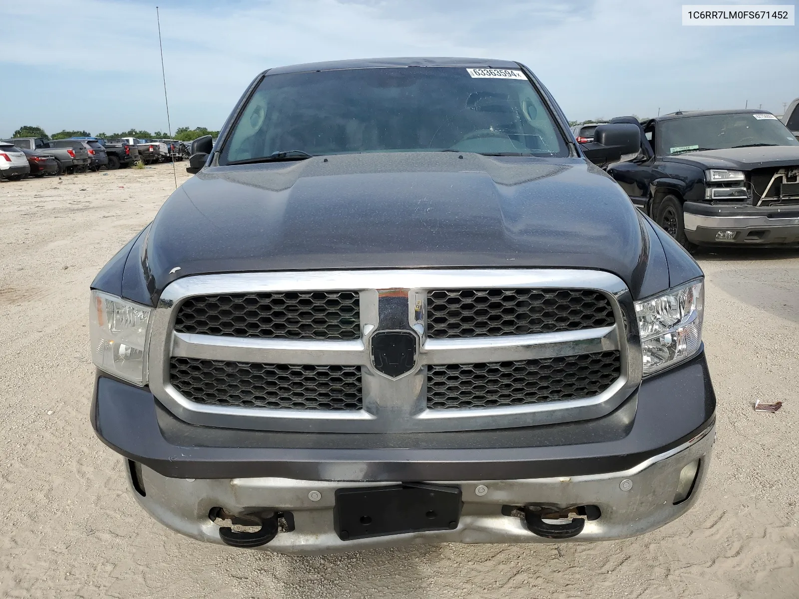 1C6RR7LM0FS671452 2015 Ram 1500 Slt