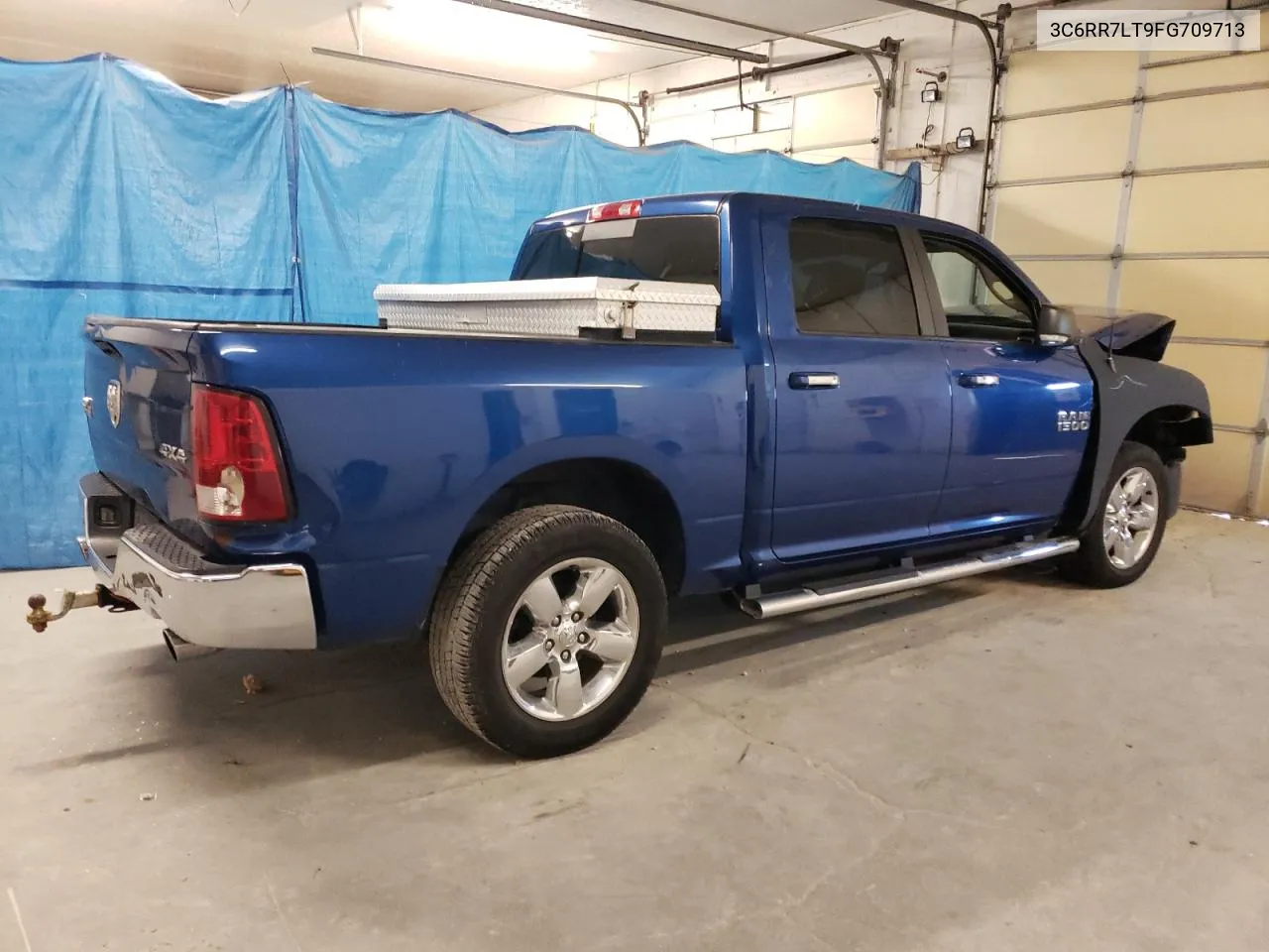 3C6RR7LT9FG709713 2015 Ram 1500 Slt