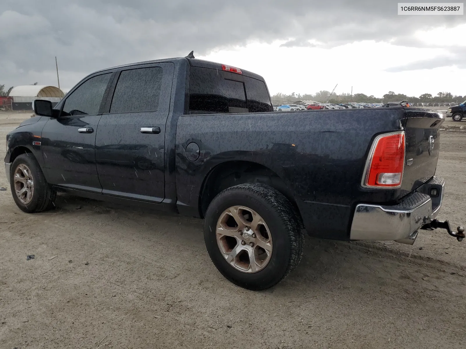 2015 Ram 1500 Laramie VIN: 1C6RR6NM5FS623887 Lot: 66378464