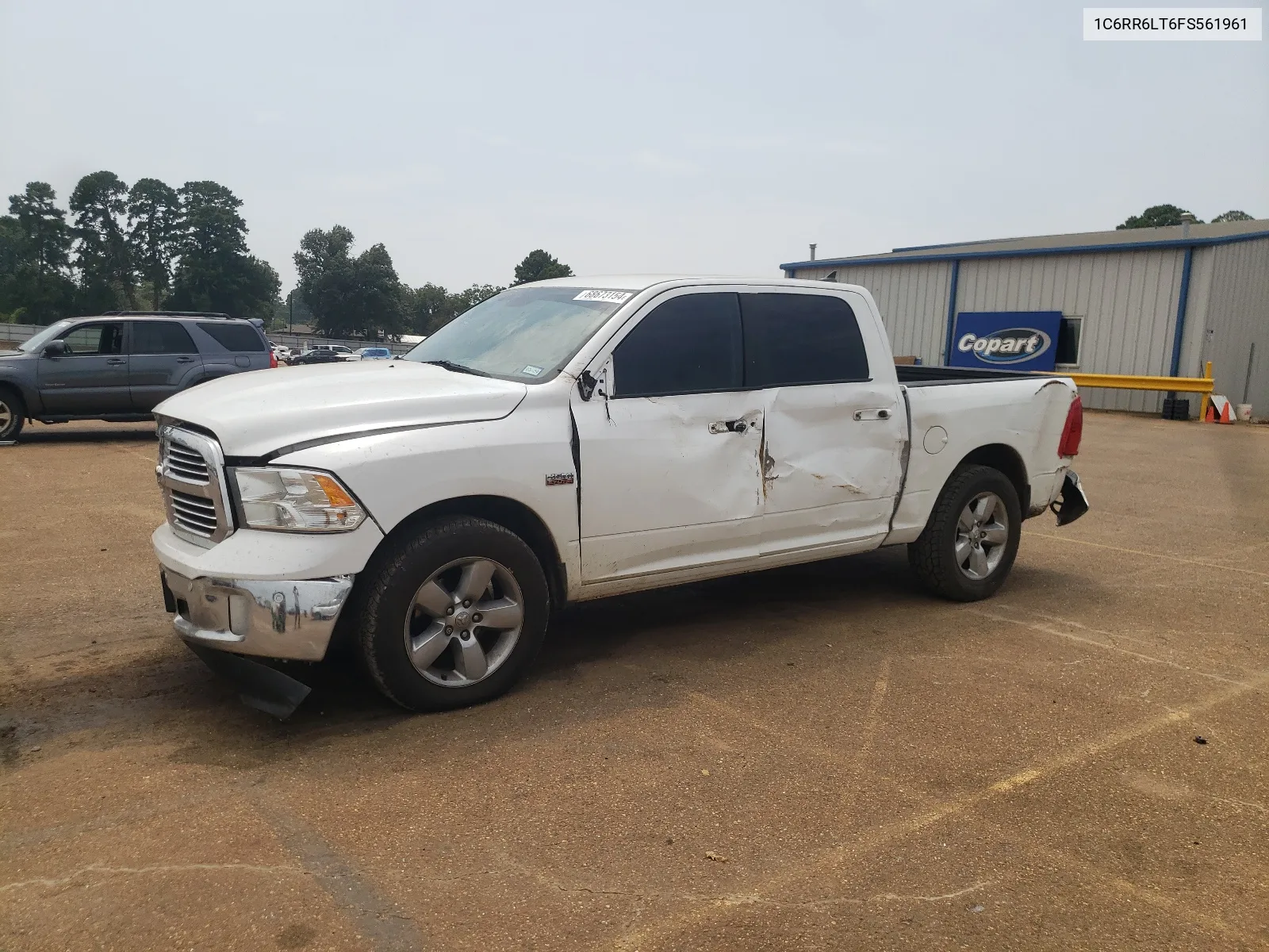 1C6RR6LT6FS561961 2015 Ram 1500 Slt