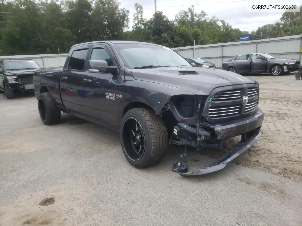 1C6RR7UT4FS602639 2015 Ram 1500 Sport