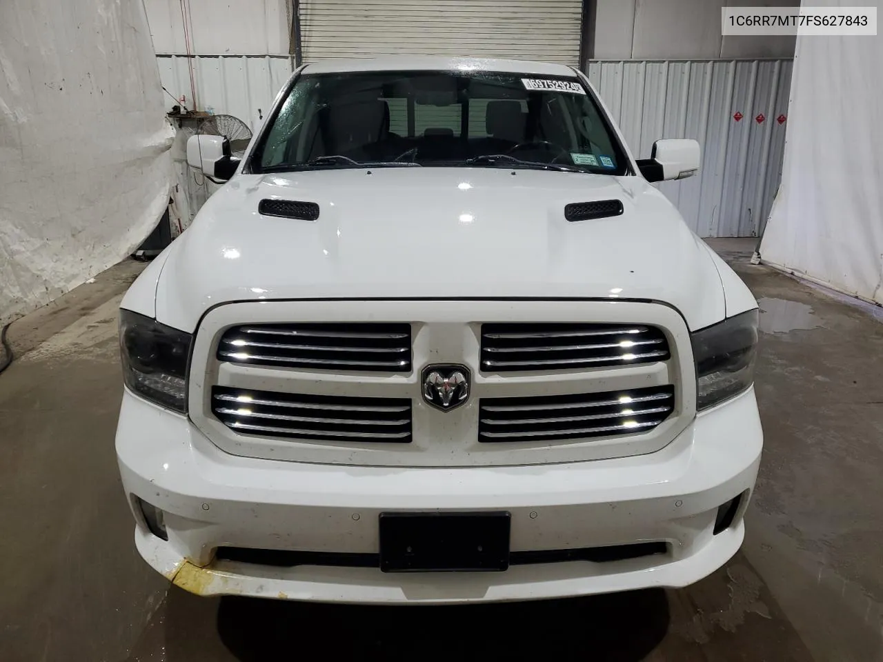 2015 Ram 1500 Sport VIN: 1C6RR7MT7FS627843 Lot: 69752924