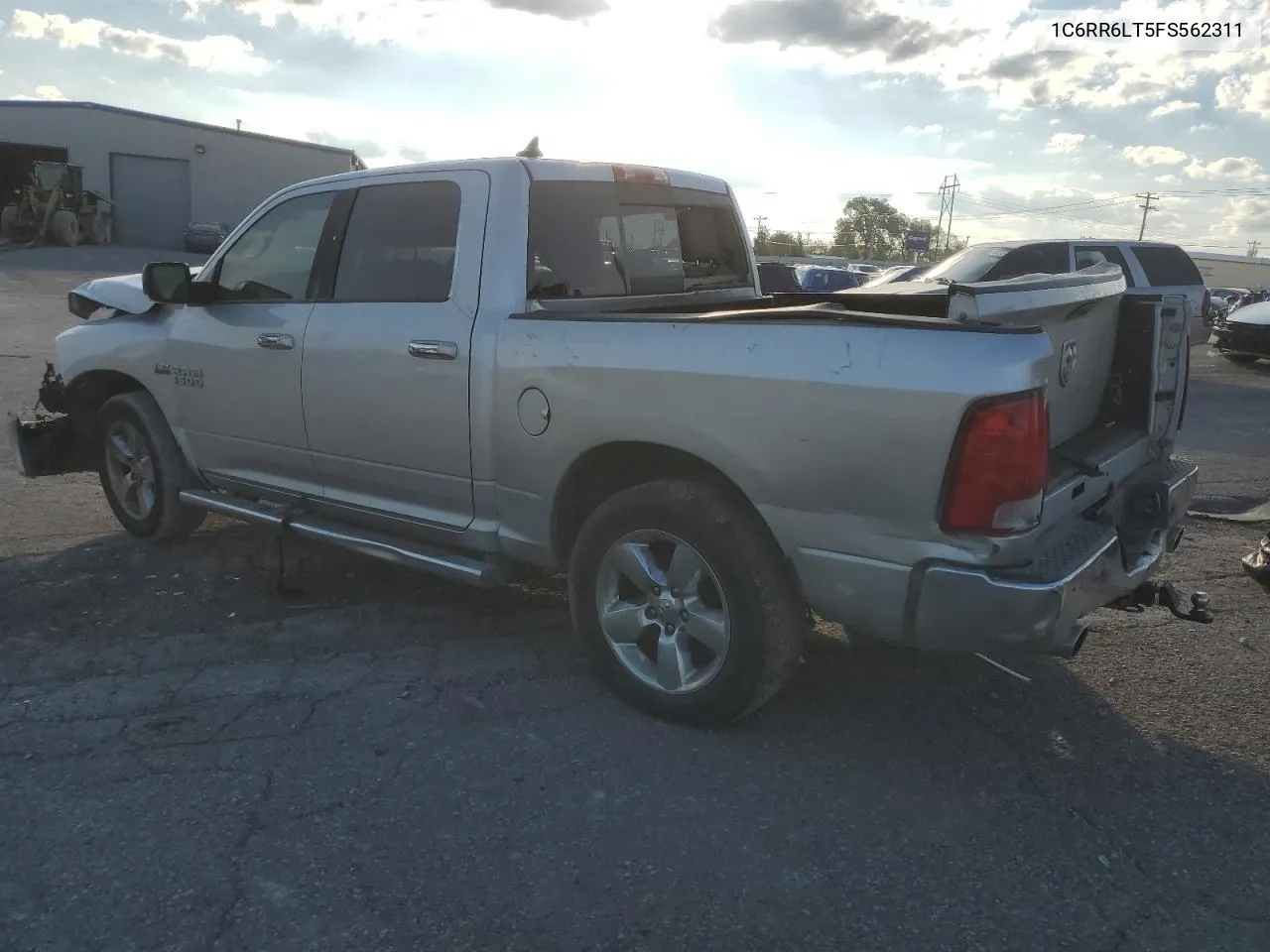 1C6RR6LT5FS562311 2015 Ram 1500 Slt