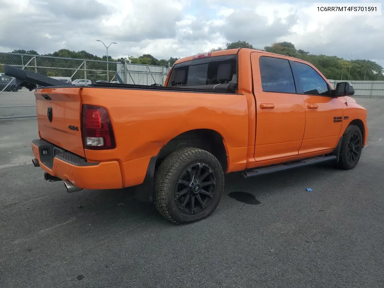 1C6RR7MT4FS701591 2015 Ram 1500 Sport