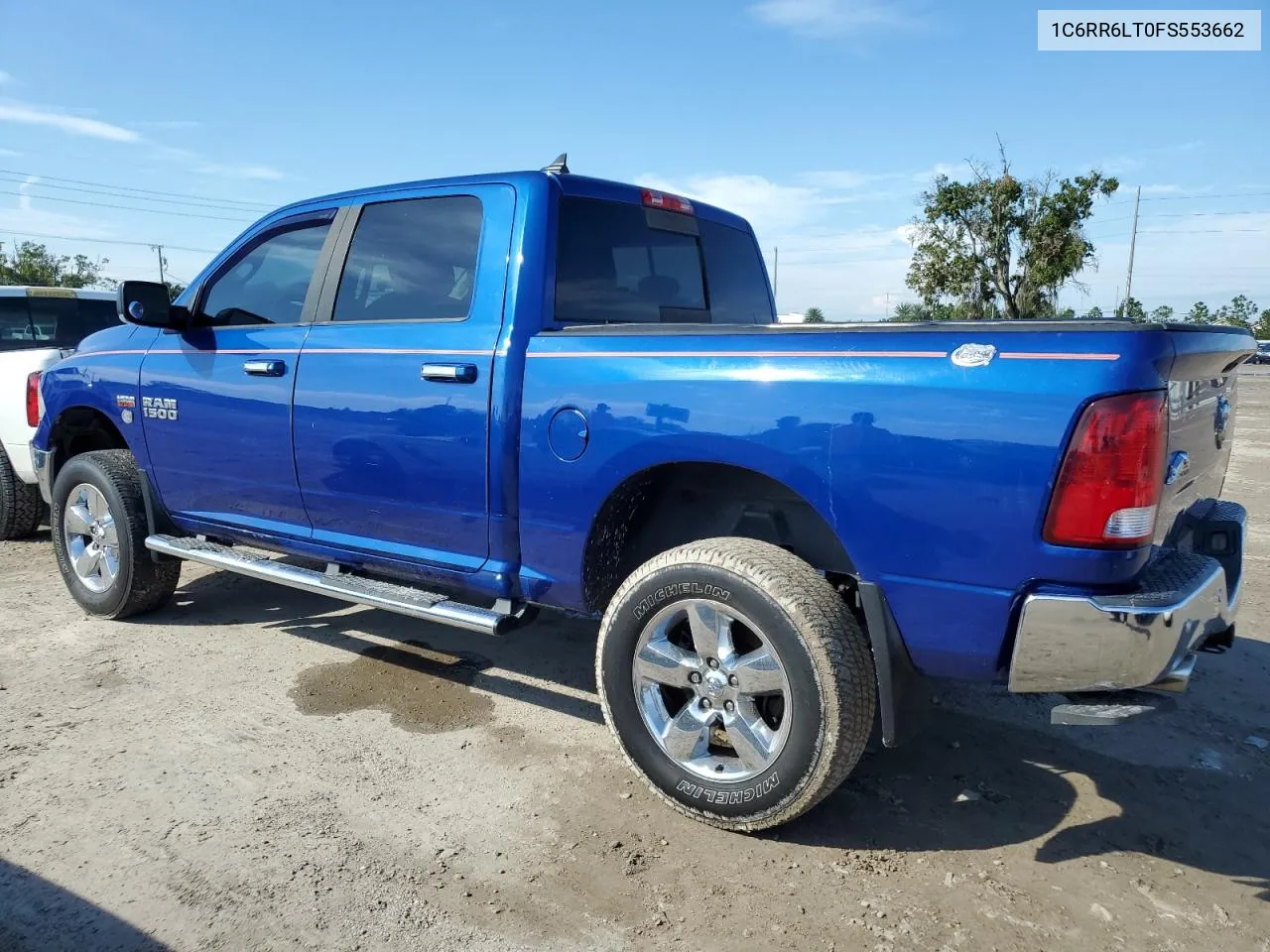 1C6RR6LT0FS553662 2015 Ram 1500 Slt