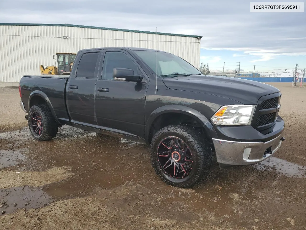 1C6RR7GT3FS695911 2015 Ram 1500 Slt