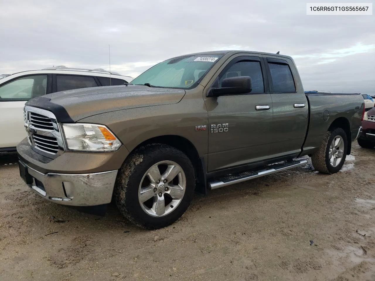 1C6RR6GT1GS565667 2015 Ram 1500 Slt