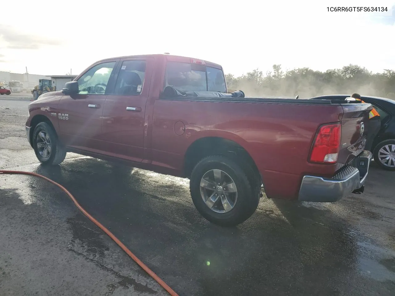 1C6RR6GT5FS634134 2015 Ram 1500 Slt