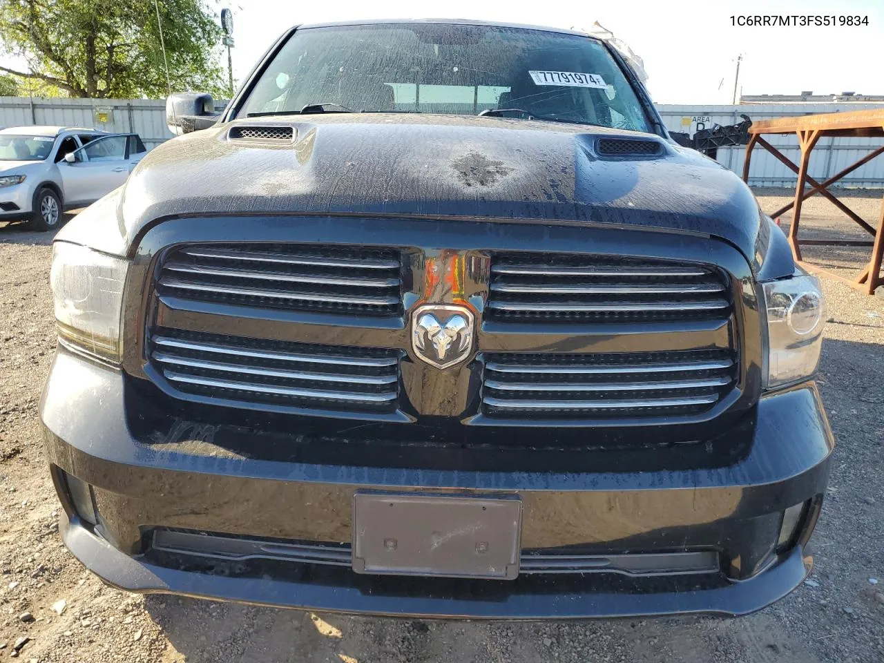 1C6RR7MT3FS519834 2015 Ram 1500 Sport