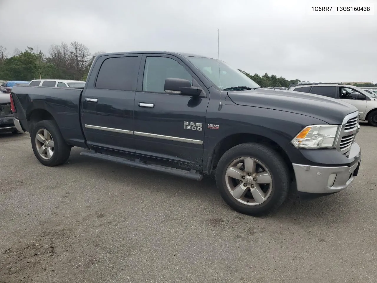 1C6RR7TT3GS160438 2016 Ram 1500 Slt