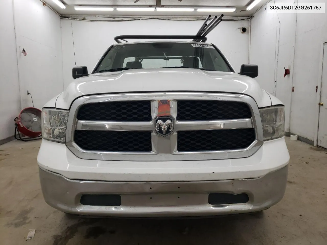 2016 Ram 1500 St VIN: 3C6JR6DT2GG261757 Lot: 60471034