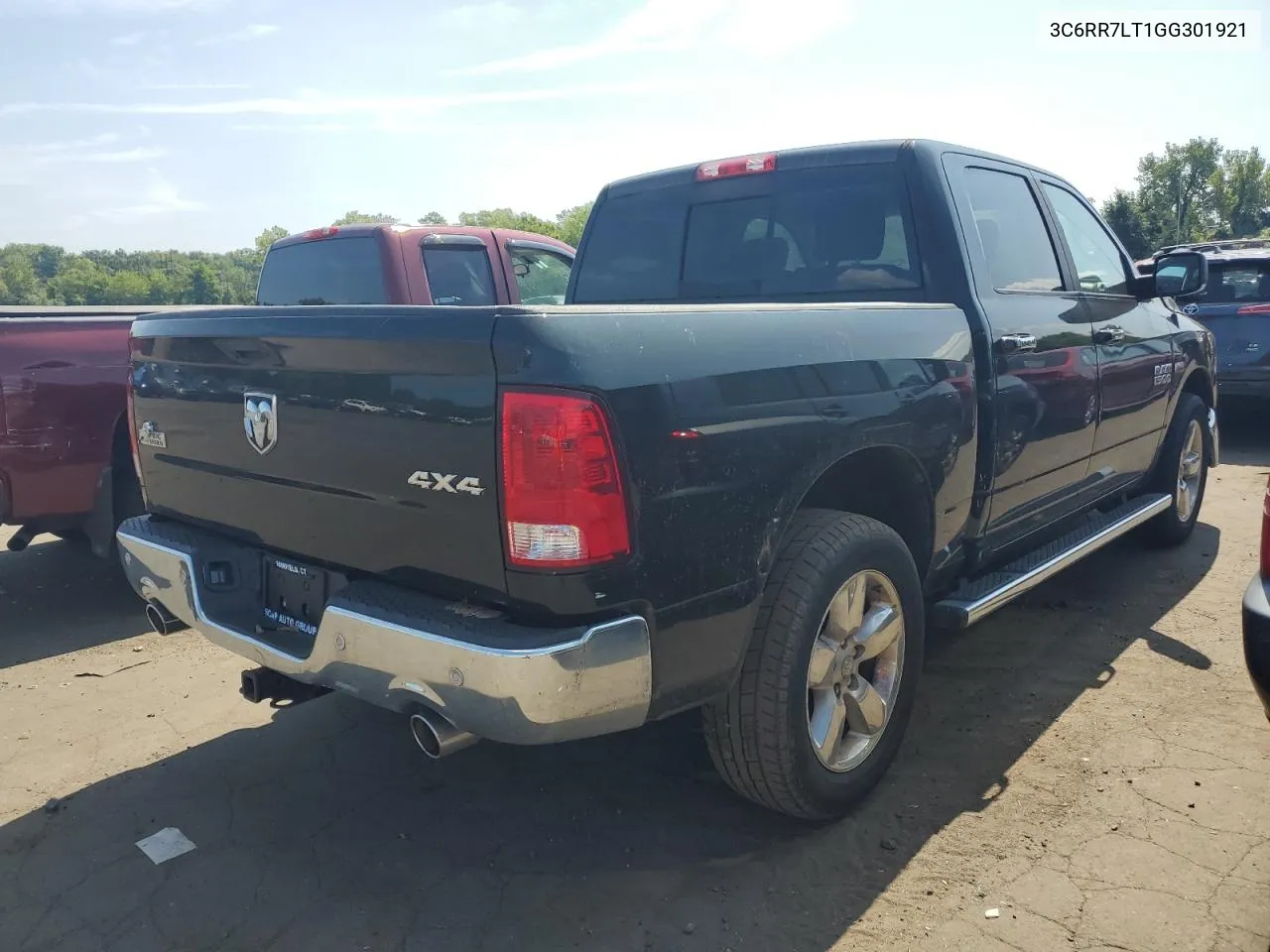 2016 Ram 1500 Slt VIN: 3C6RR7LT1GG301921 Lot: 67910144