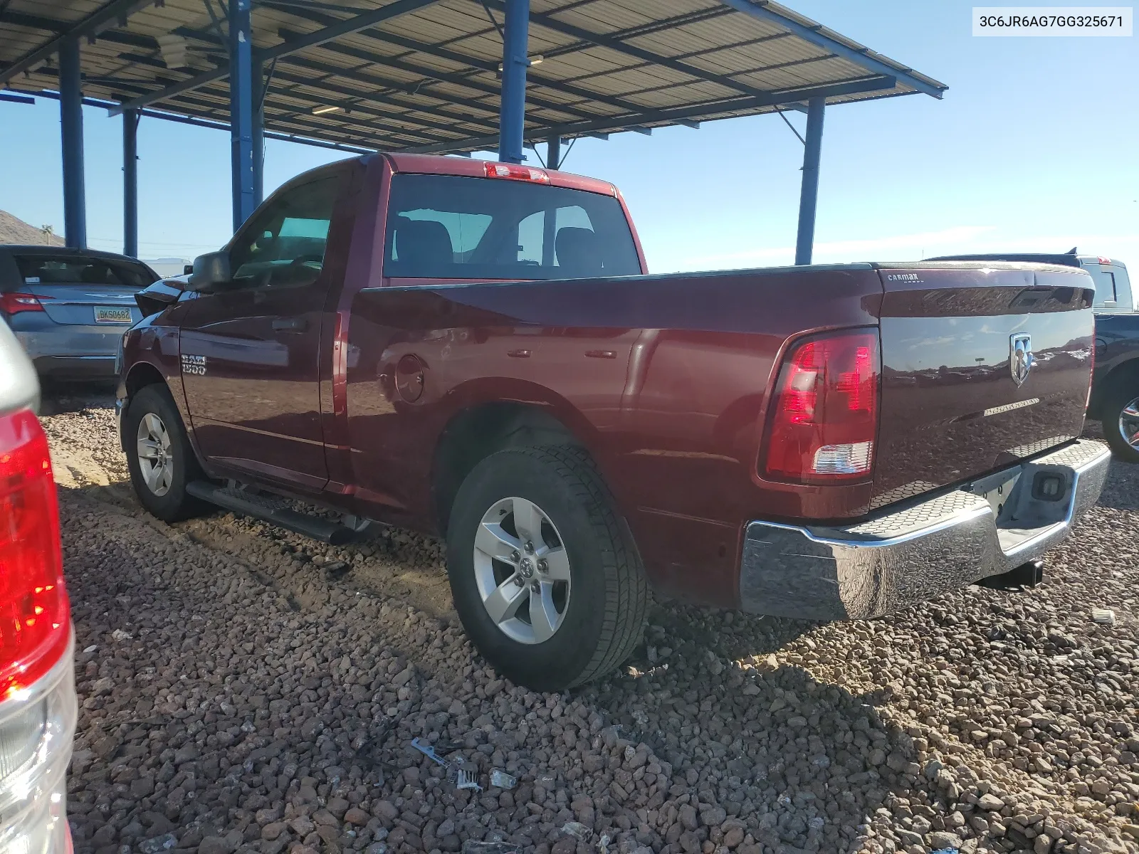 3C6JR6AG7GG325671 2016 Ram 1500 St